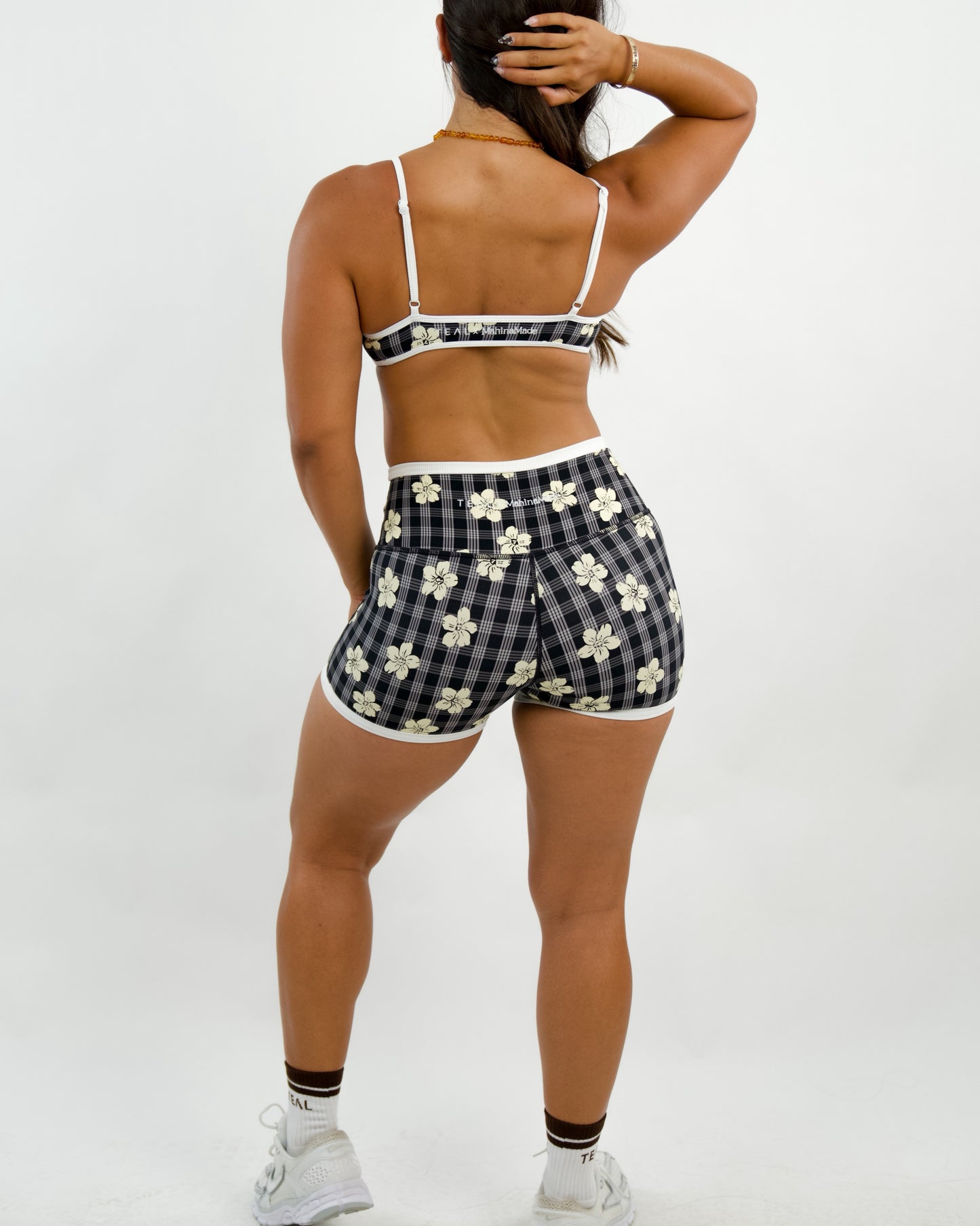 Liv Micro Top in Black Puakenikeni