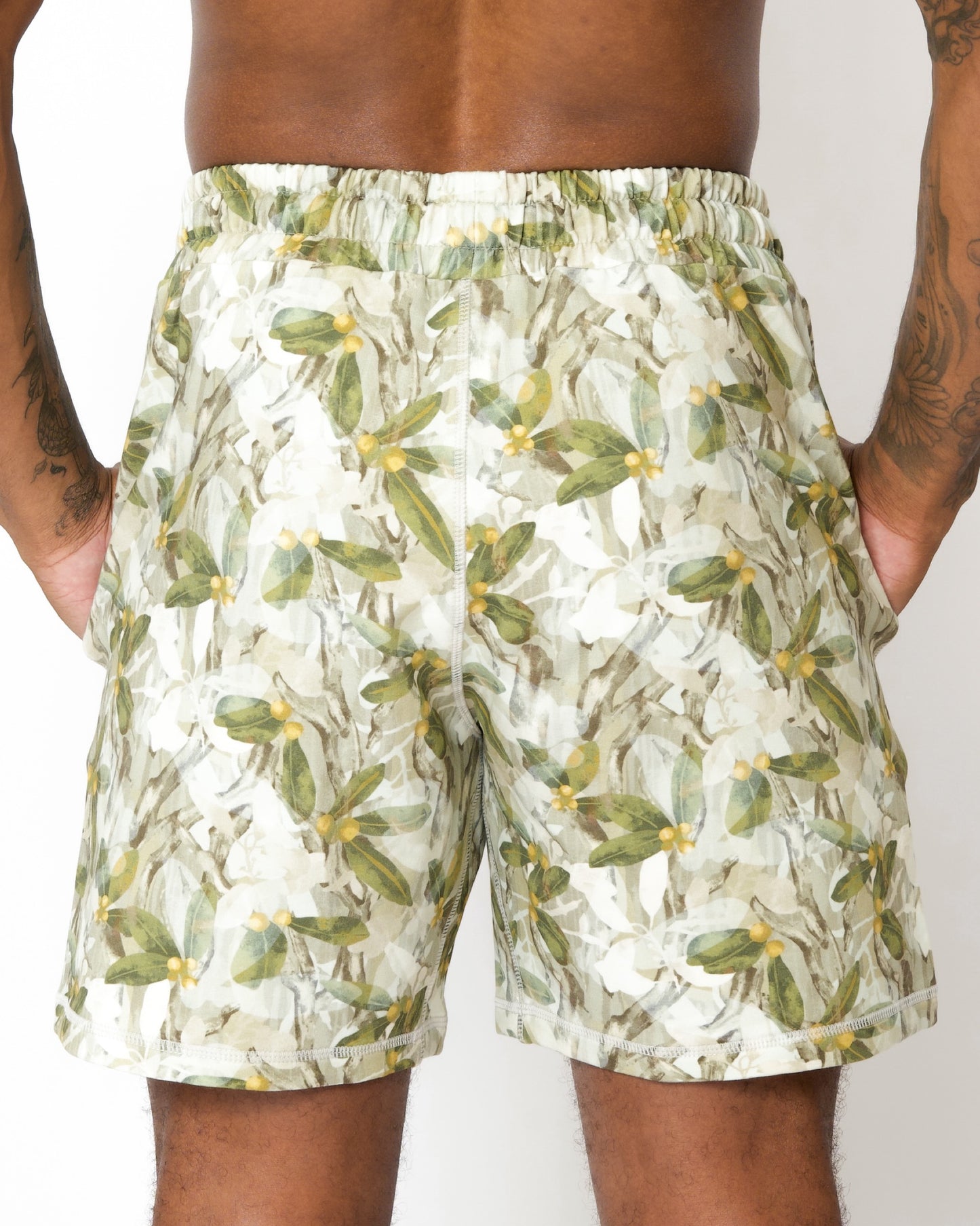 Howsdisguy 7" Cotton Shorts in Mokihana Camo