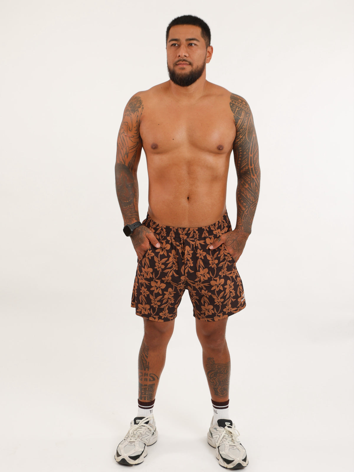 Luxe Hybrid 6” Men's Shorts in Mocha Orchid Lei