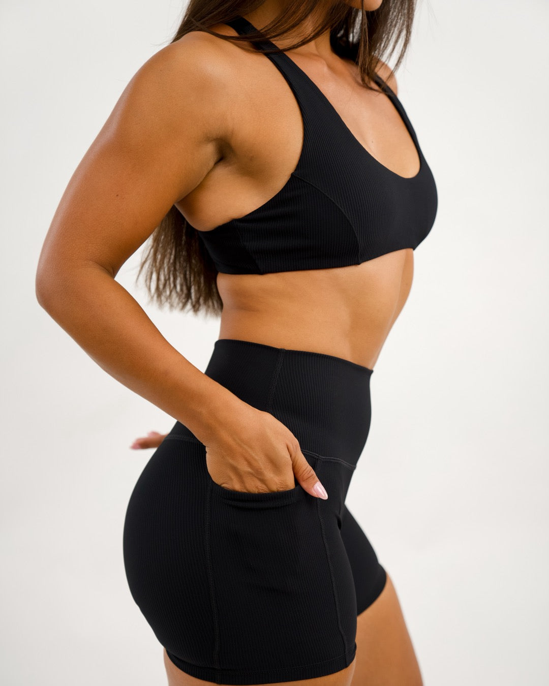 Agile Bra in Ribbed Black