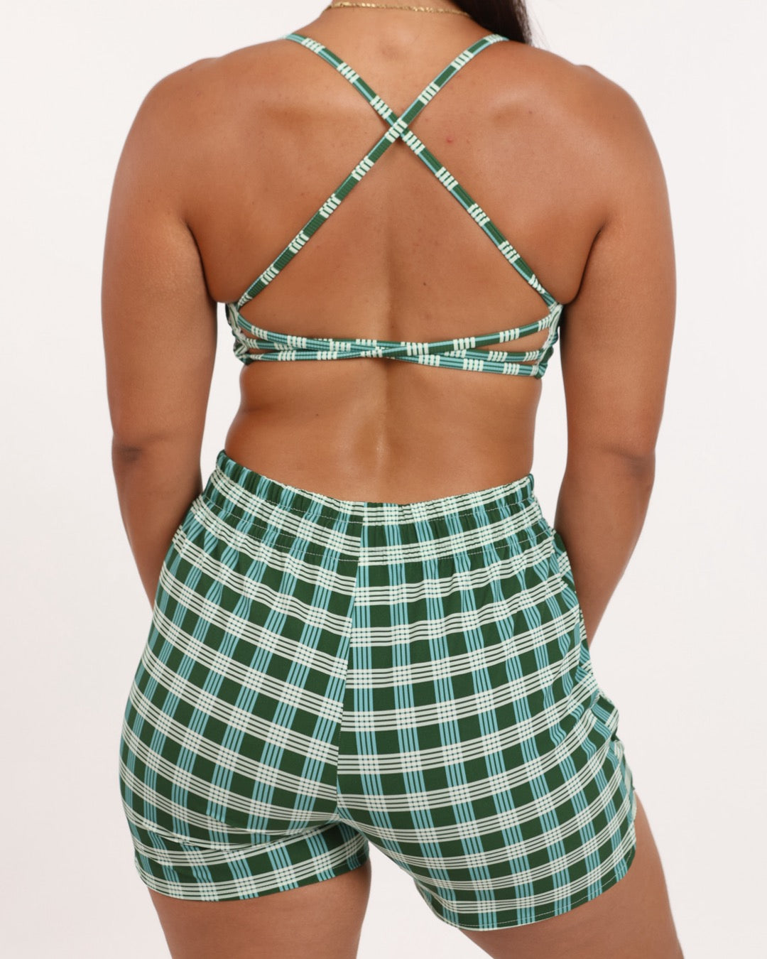 Women’s Hybrid Short in UH Green Palaka