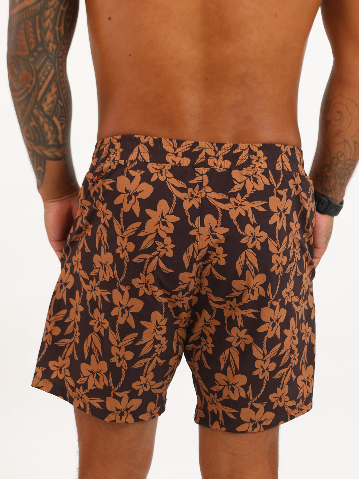 Luxe Hybrid 6” Men's Shorts in Mocha Orchid Lei