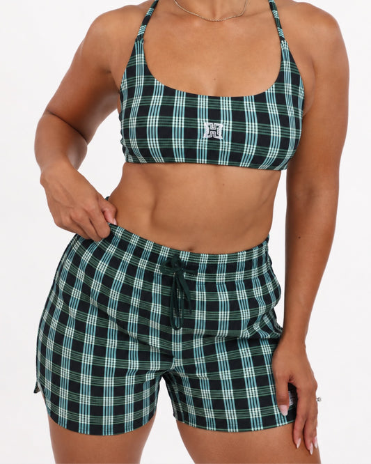 Hybrid Women’s Short in UH Black Palaka