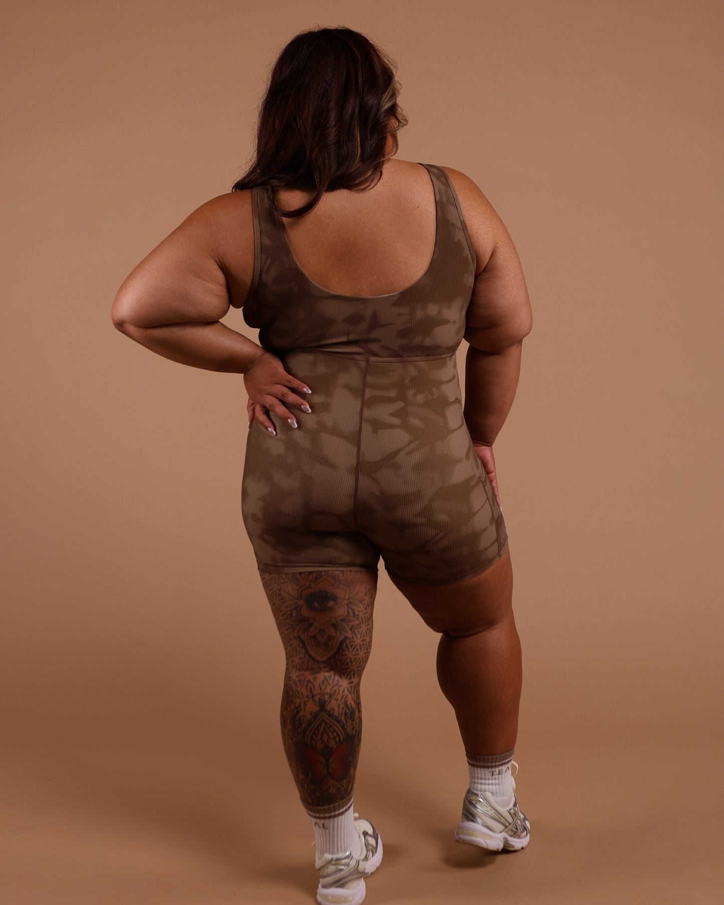 Jani Jumpsuit in Ribbed Brown Shibori