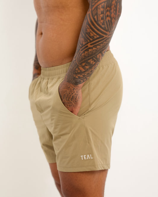 Luxe Hybrid 5" Men's Shorts in Khaki