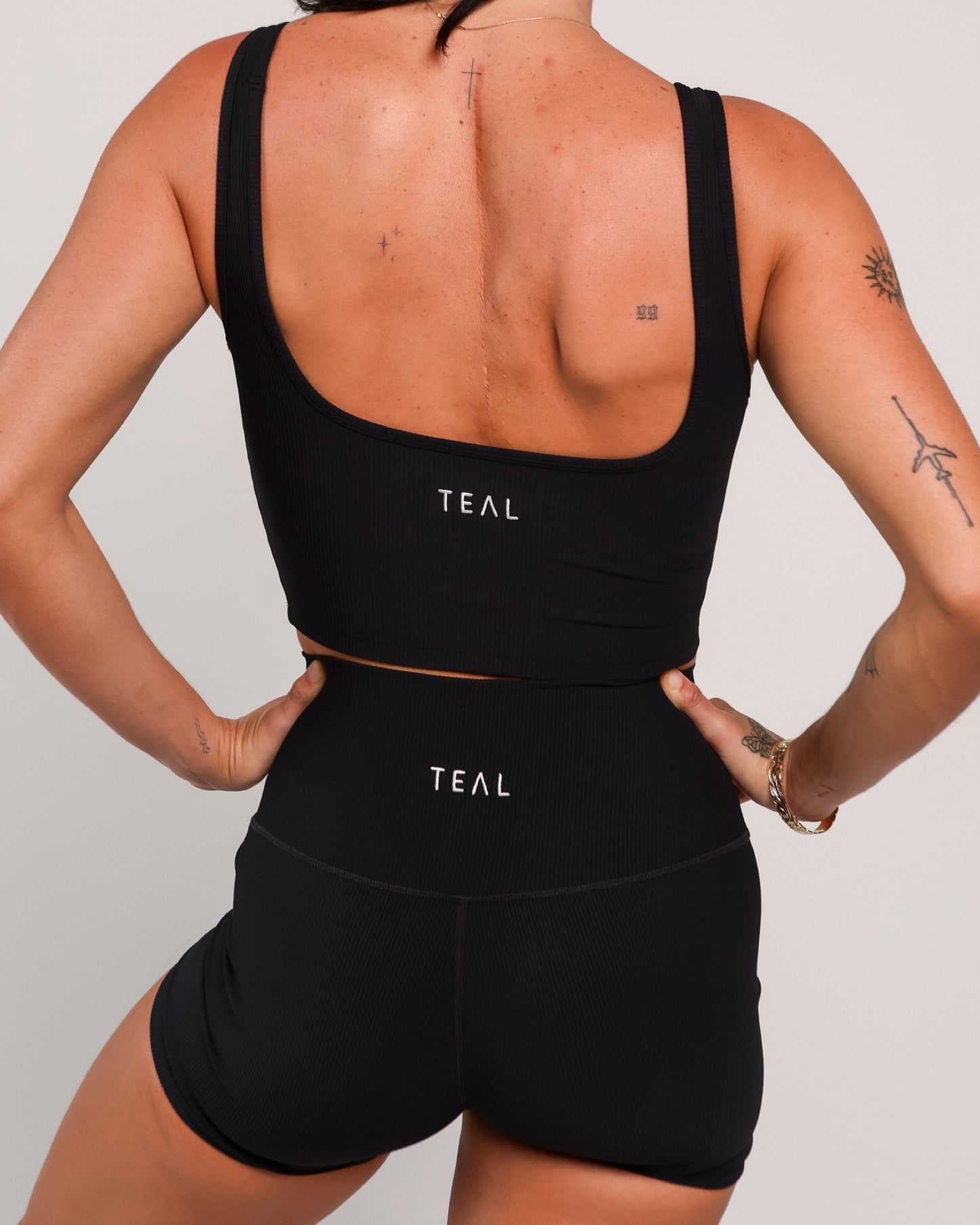 Essential 5" Biker Short in Ribbed Black
