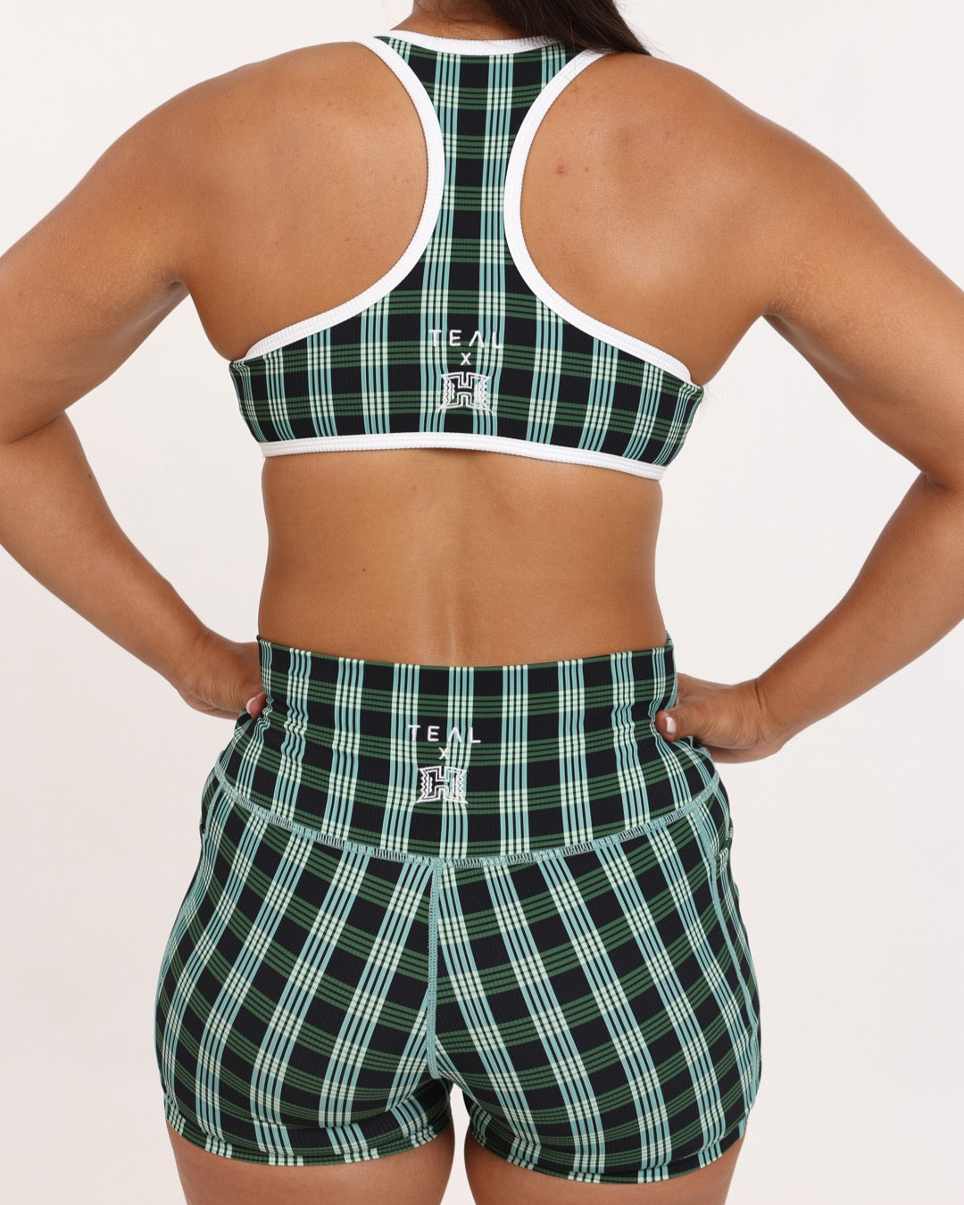 Essential 4" Biker Short w/ Pockets in UH Black Palaka