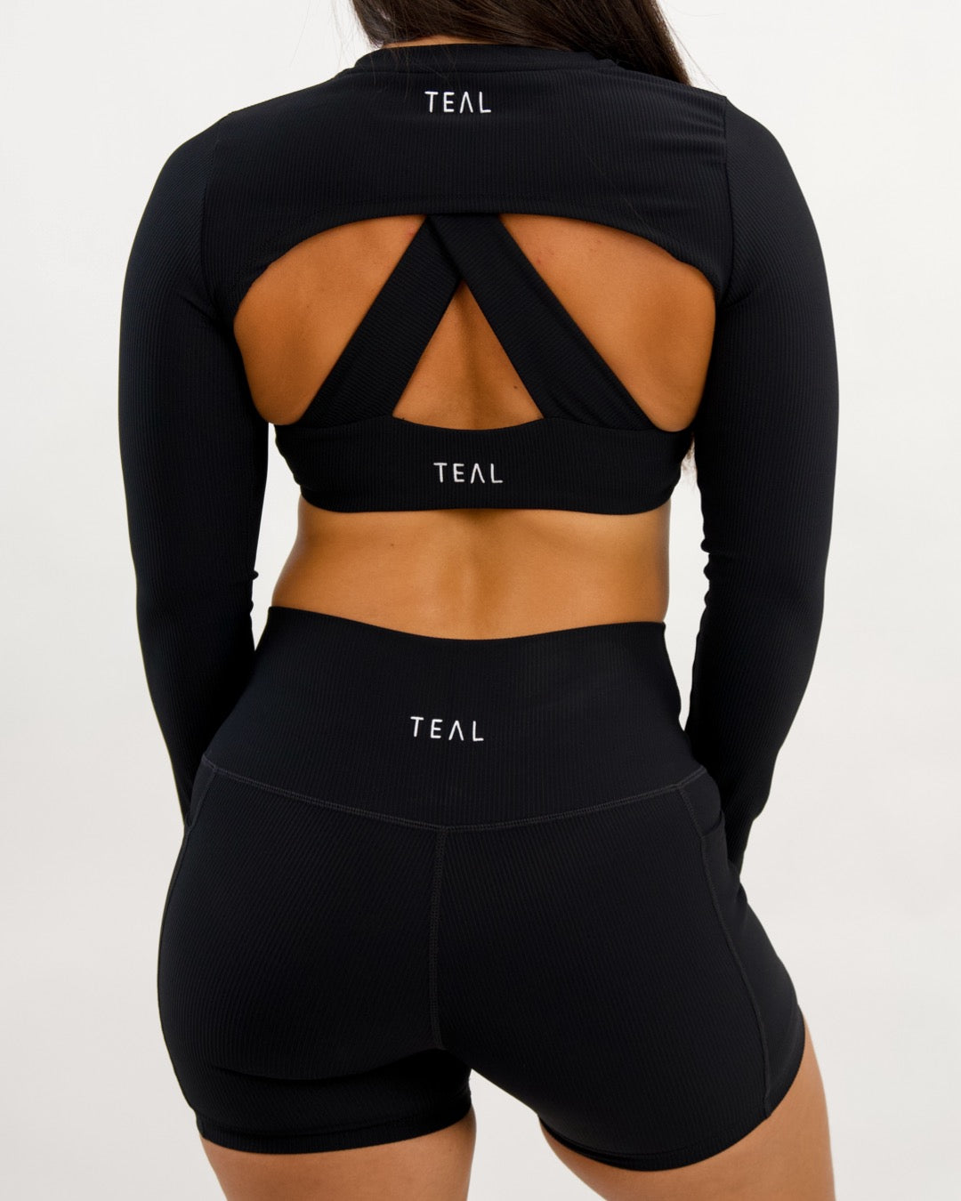 Long Sleeve Shrug in Ribbed Black