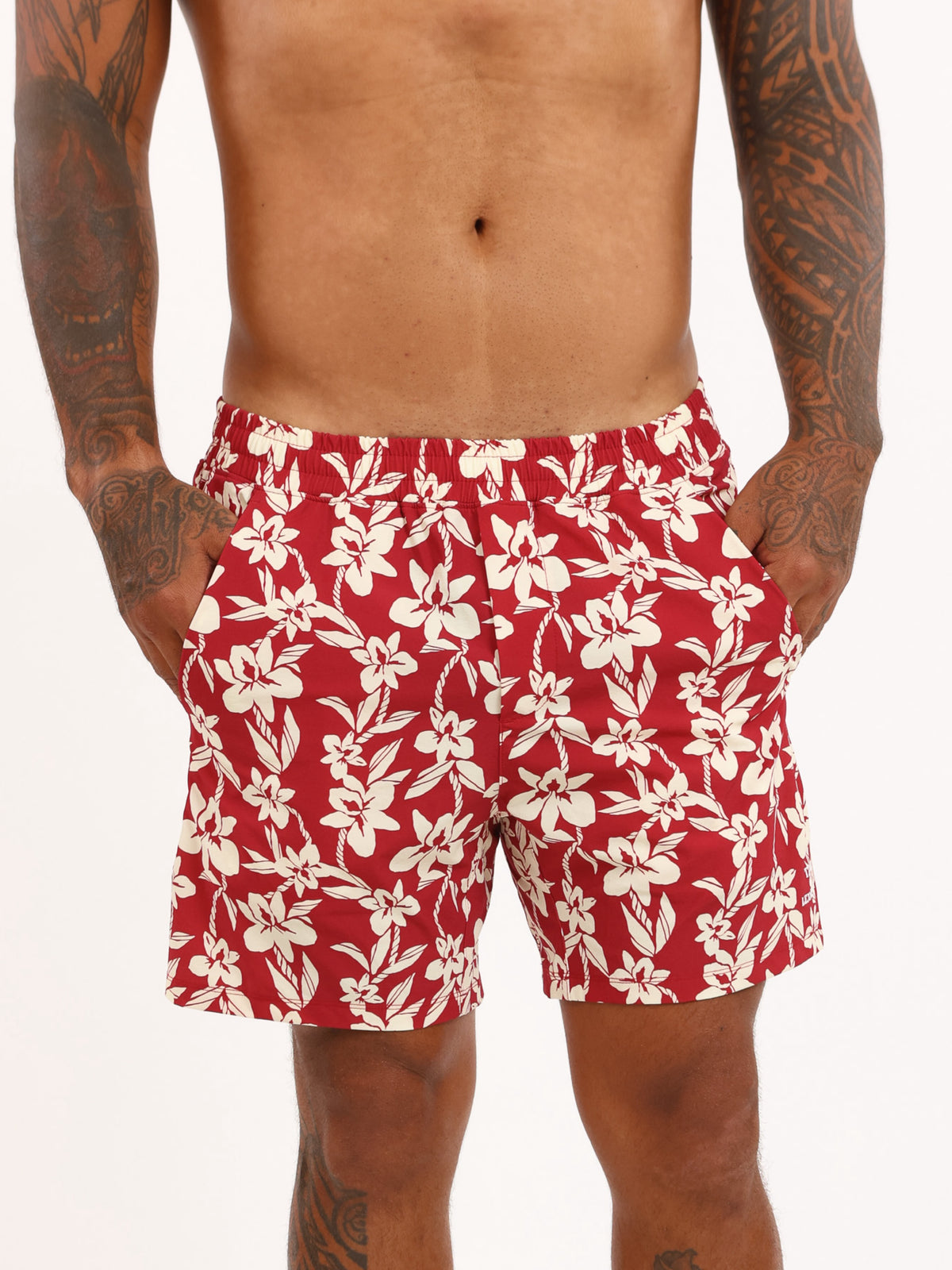 Luxe Hybrid 6” Men's Shorts in Red Orchid Lei