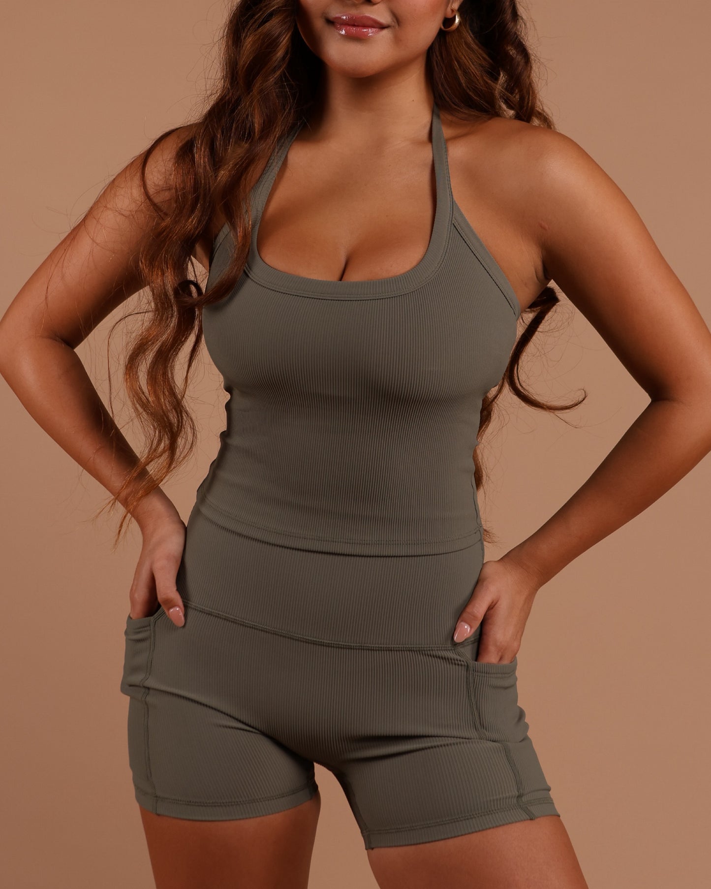 Lei Halter Top in Ribbed Olive