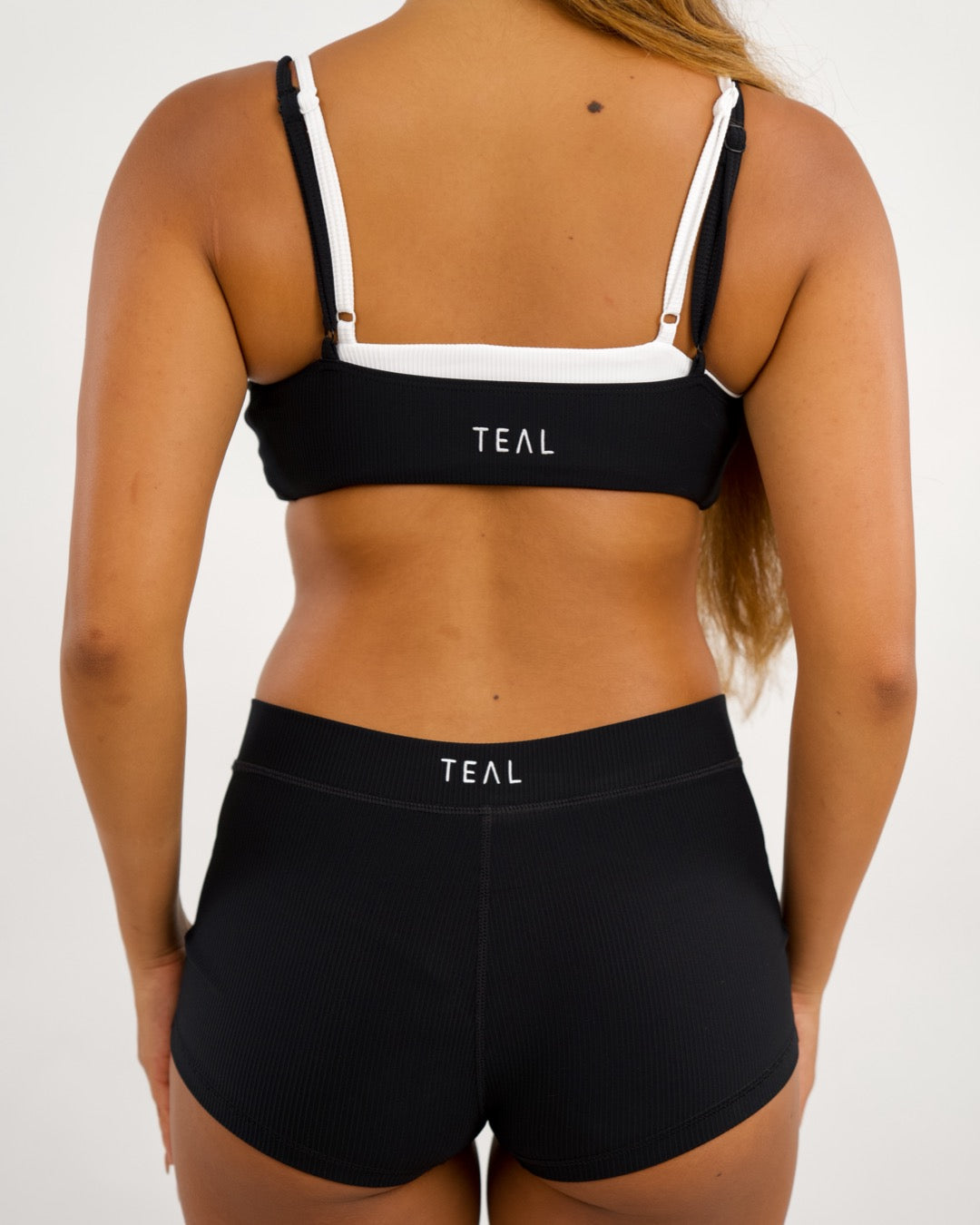 Double Layer Scoop Neck Bra in Ribbed Black