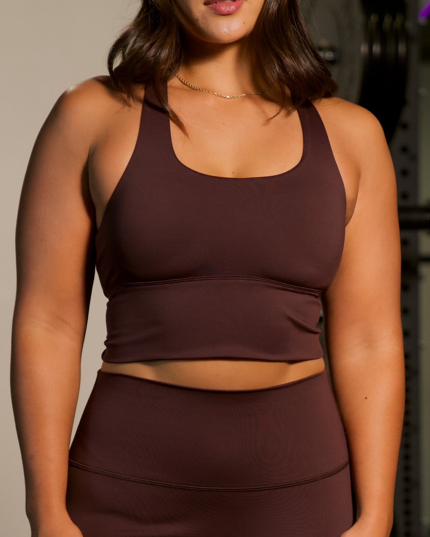 Agile Cropped Tank in Umber