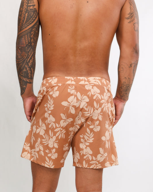 Luxe Hybrid 5” Men's Shorts in Okika Saddle