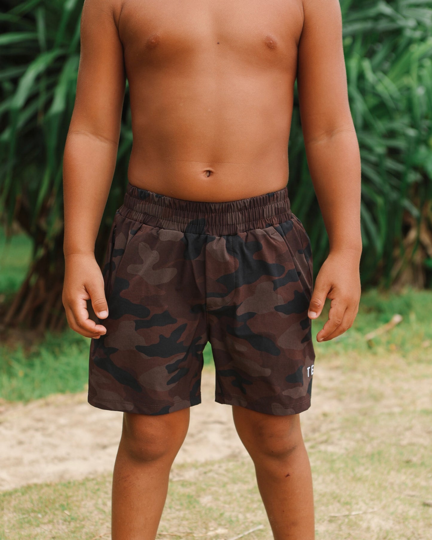 Luxe Hybrid Boy's Shorts in Brown Camo