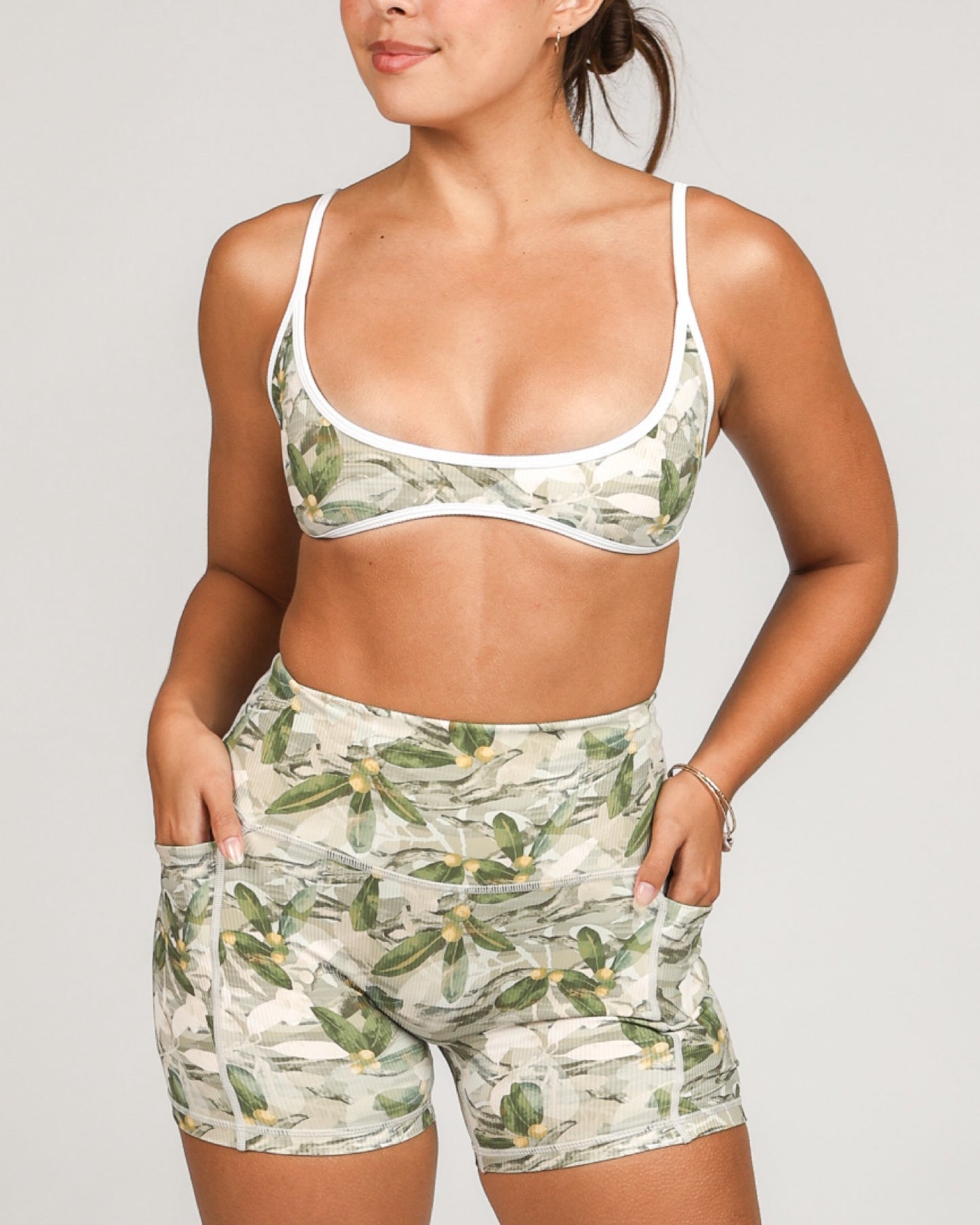 Liv Micro Top in Mokihana Camo