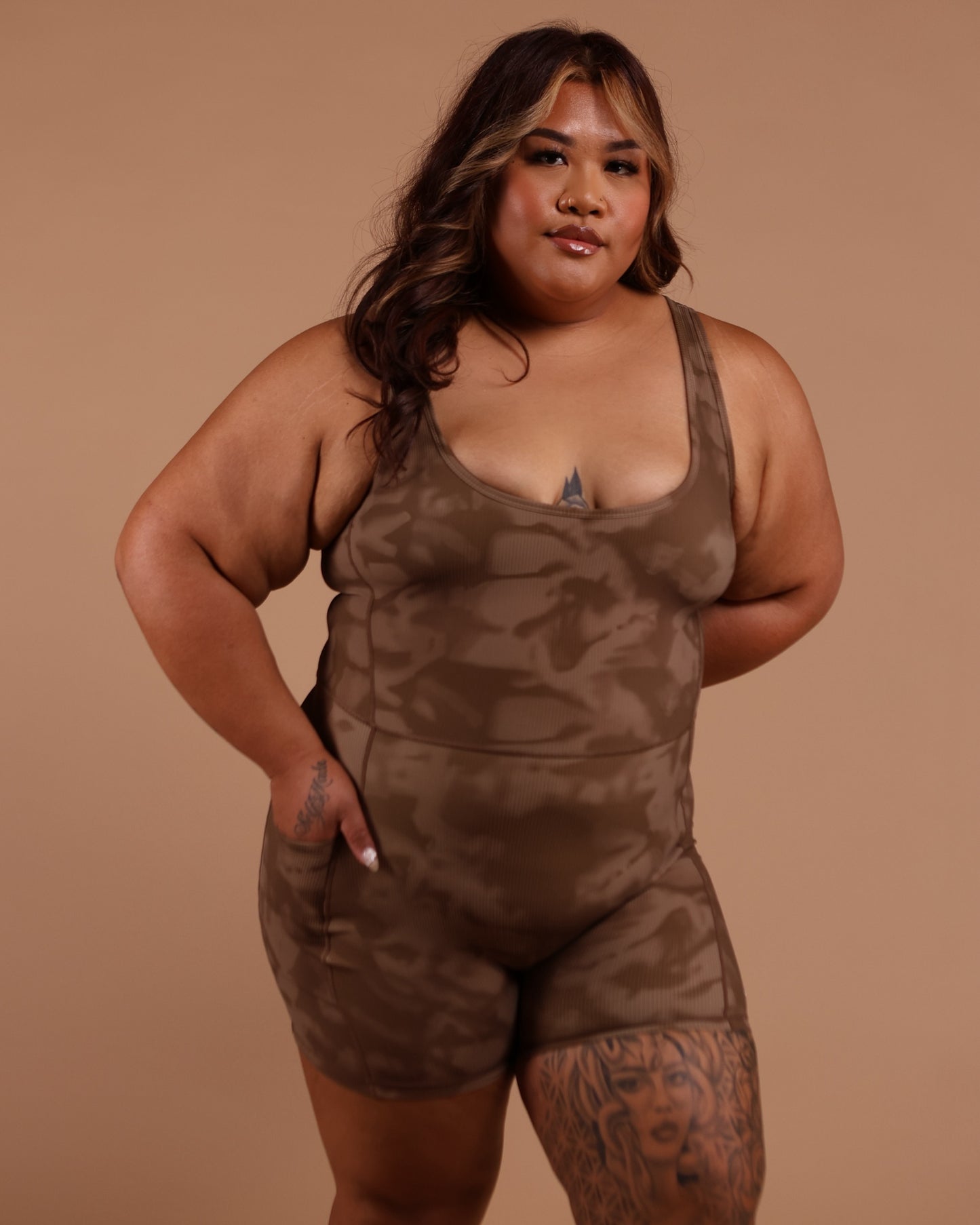 Britt Jumpsuit in Ribbed Brown Shibori