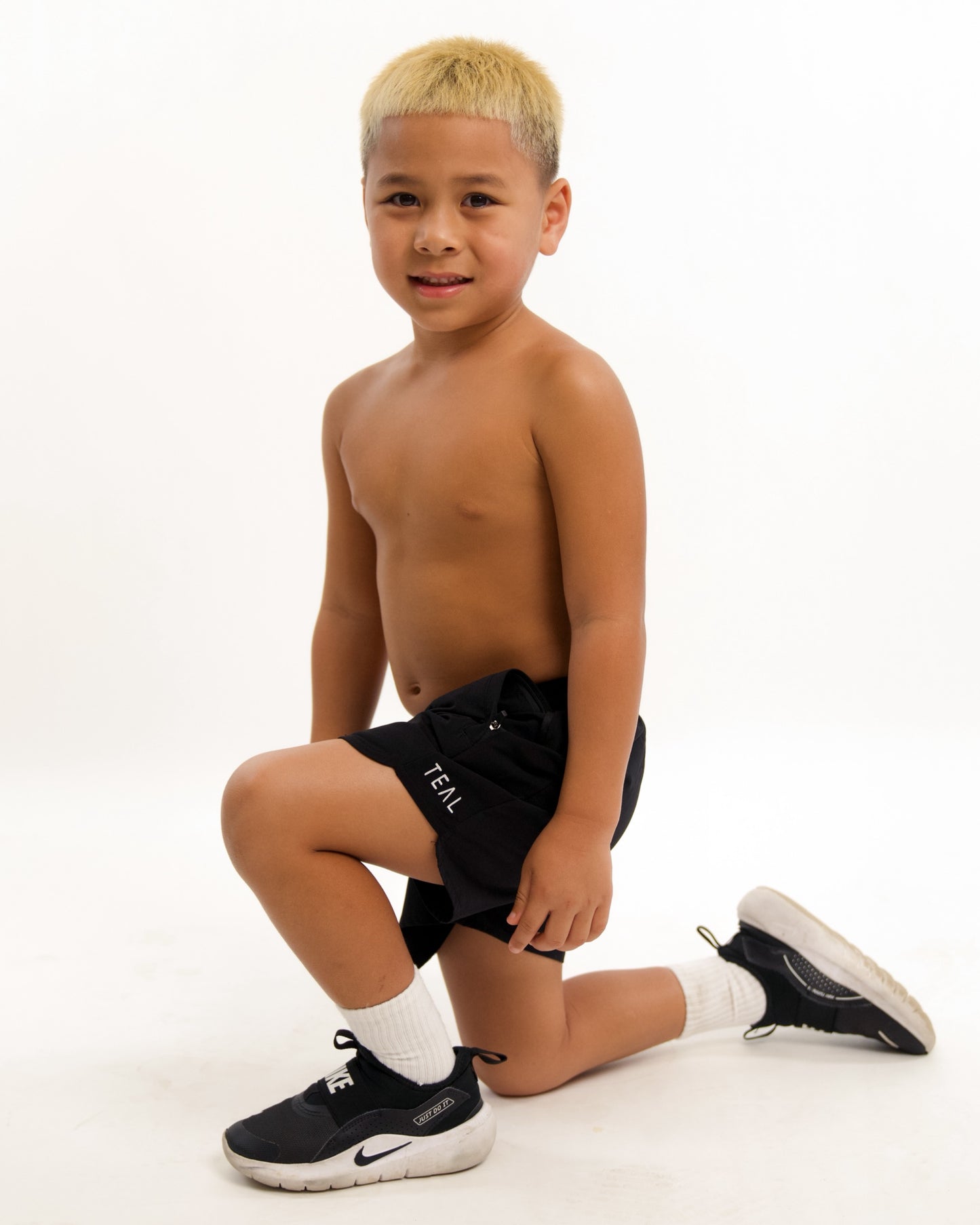 Essential Boy's Short in Black