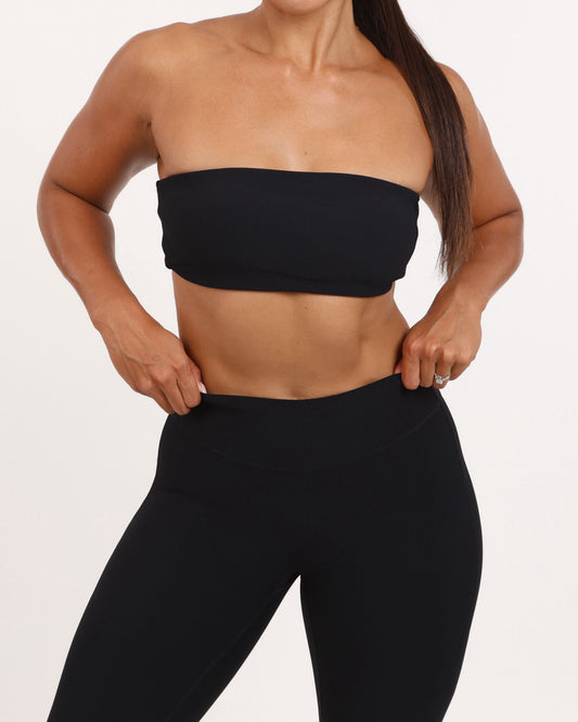 NEW! Strapless Bra in Ribbed Black
