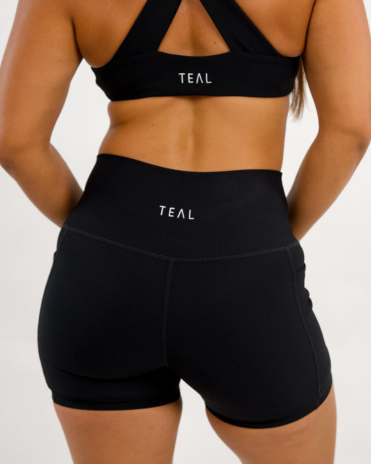 Essential 4" Biker Short in Ribbed Black