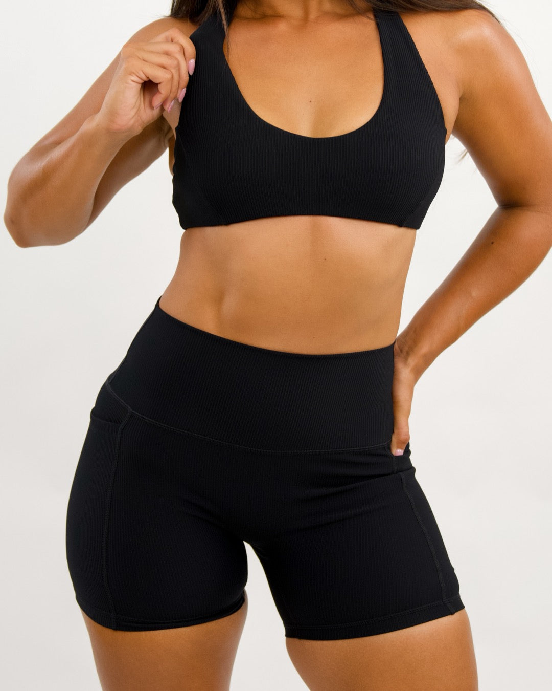 Essential 4" Biker Short in Ribbed Black