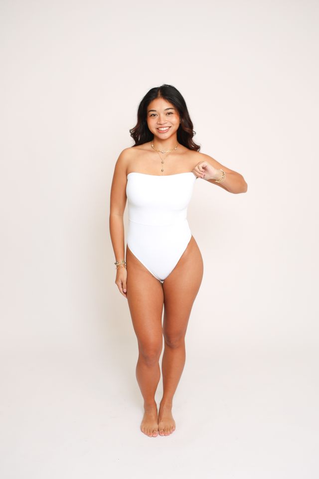 Anu Strapless Bodysuit in Ribbed White